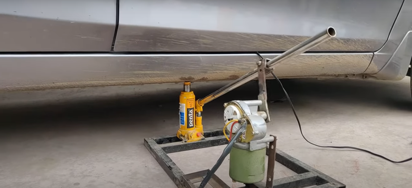 Solar Operated Hydraulic jack